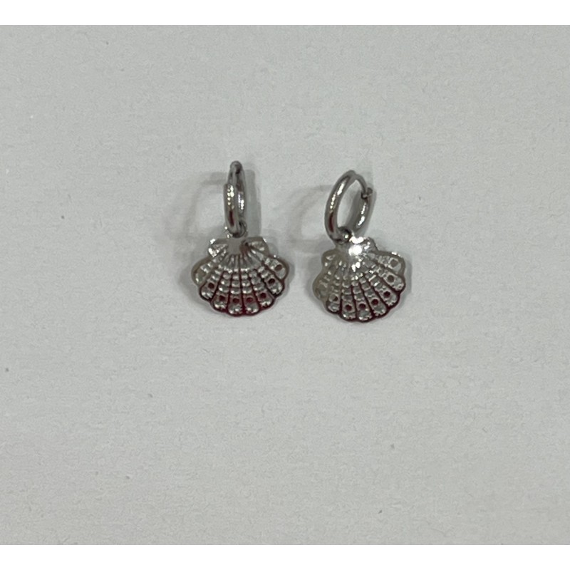 Orecchini conchiglia a cerchio